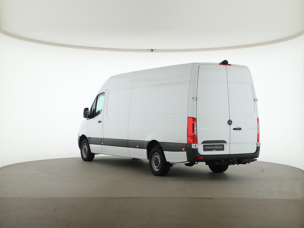 Mercedes-Benz SPRINTER 2025 г. Белый, пробег 42800 км