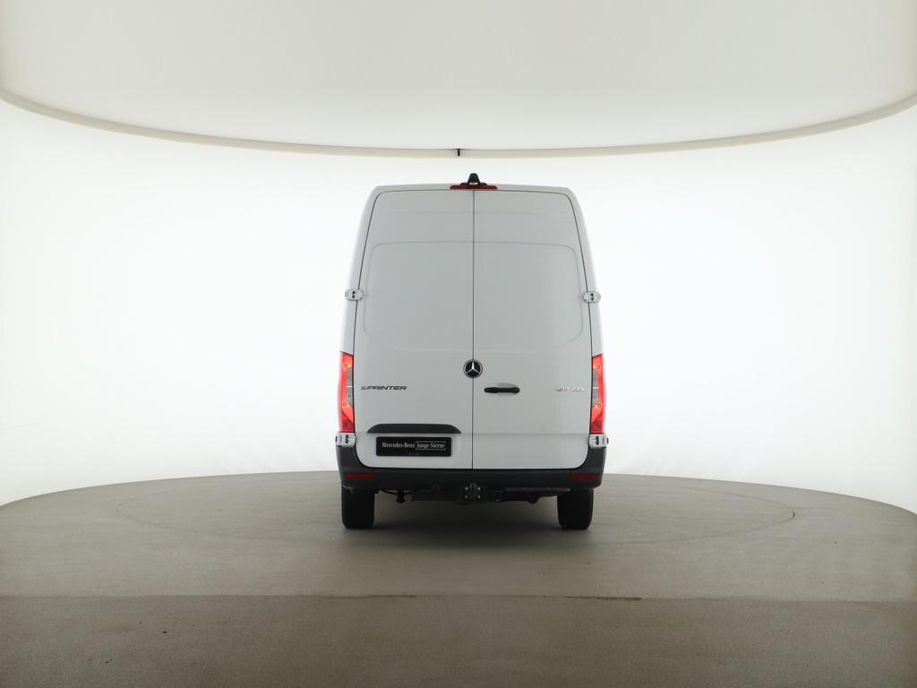 Mercedes-Benz SPRINTER 2025 г. Белый, пробег 42800 км