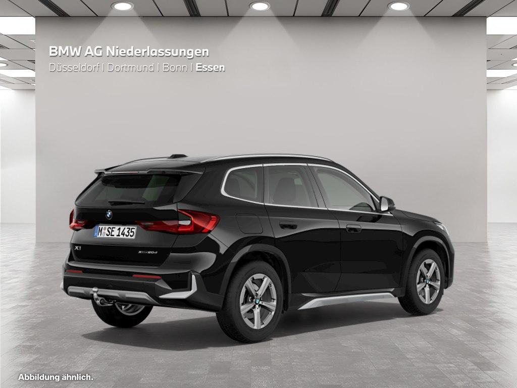 BMW X1 2025 г. Чёрный, пробег 49815 км