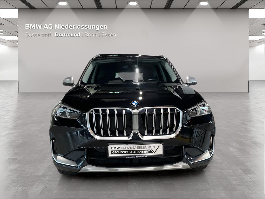 BMW X1 2023 г. Чёрный, пробег 42076 км