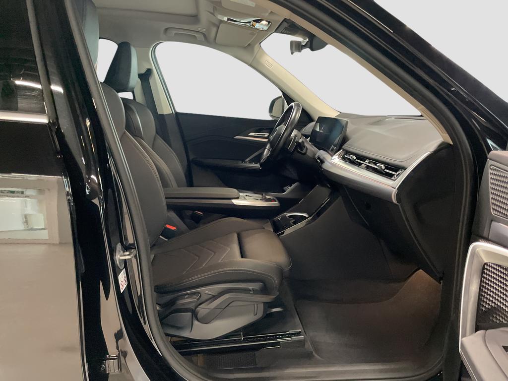 BMW X1 2023 г. Чёрный, пробег 42076 км