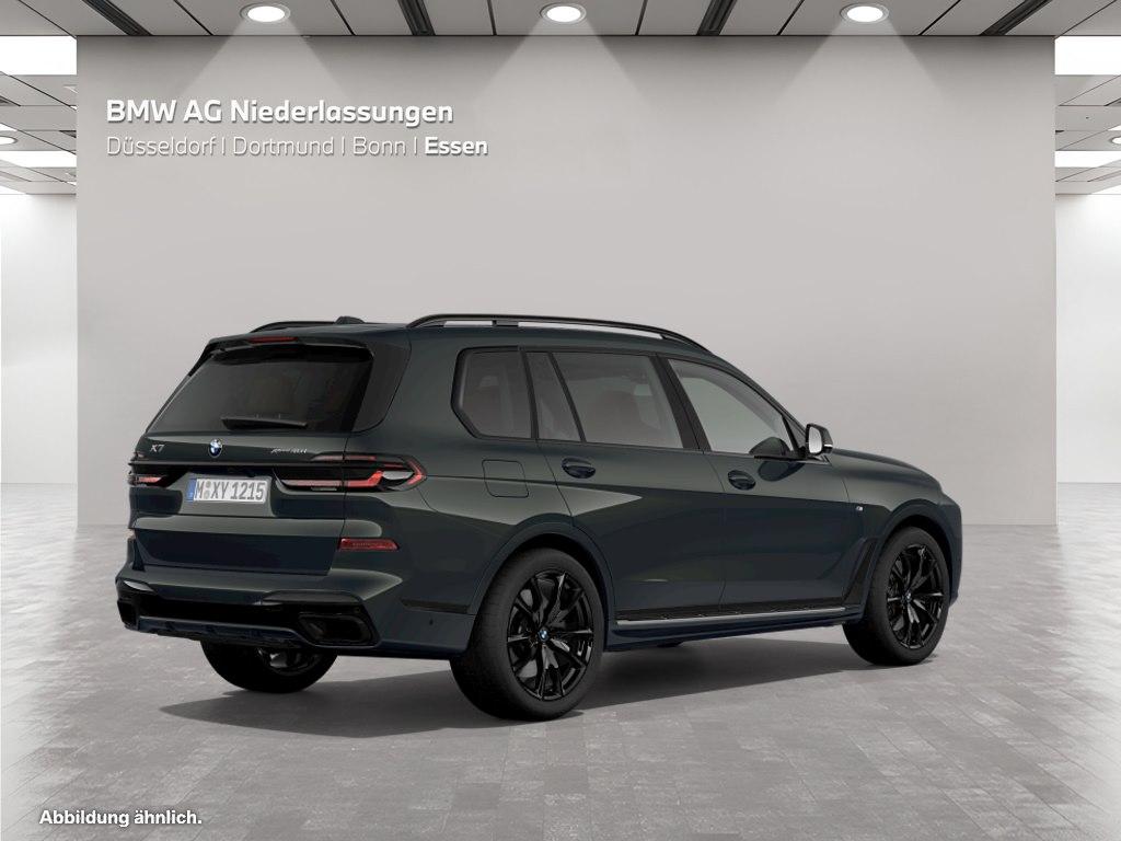 BMW X7 2023 г. Серый, пробег 44573 км