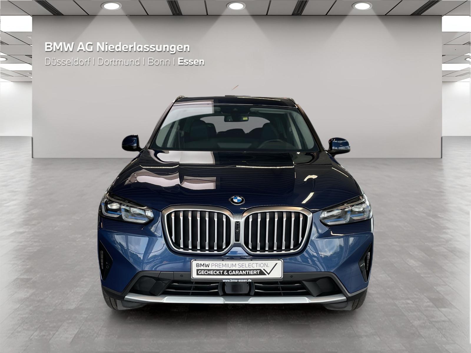 BMW X3 2023 г. Синий, пробег 45327 км