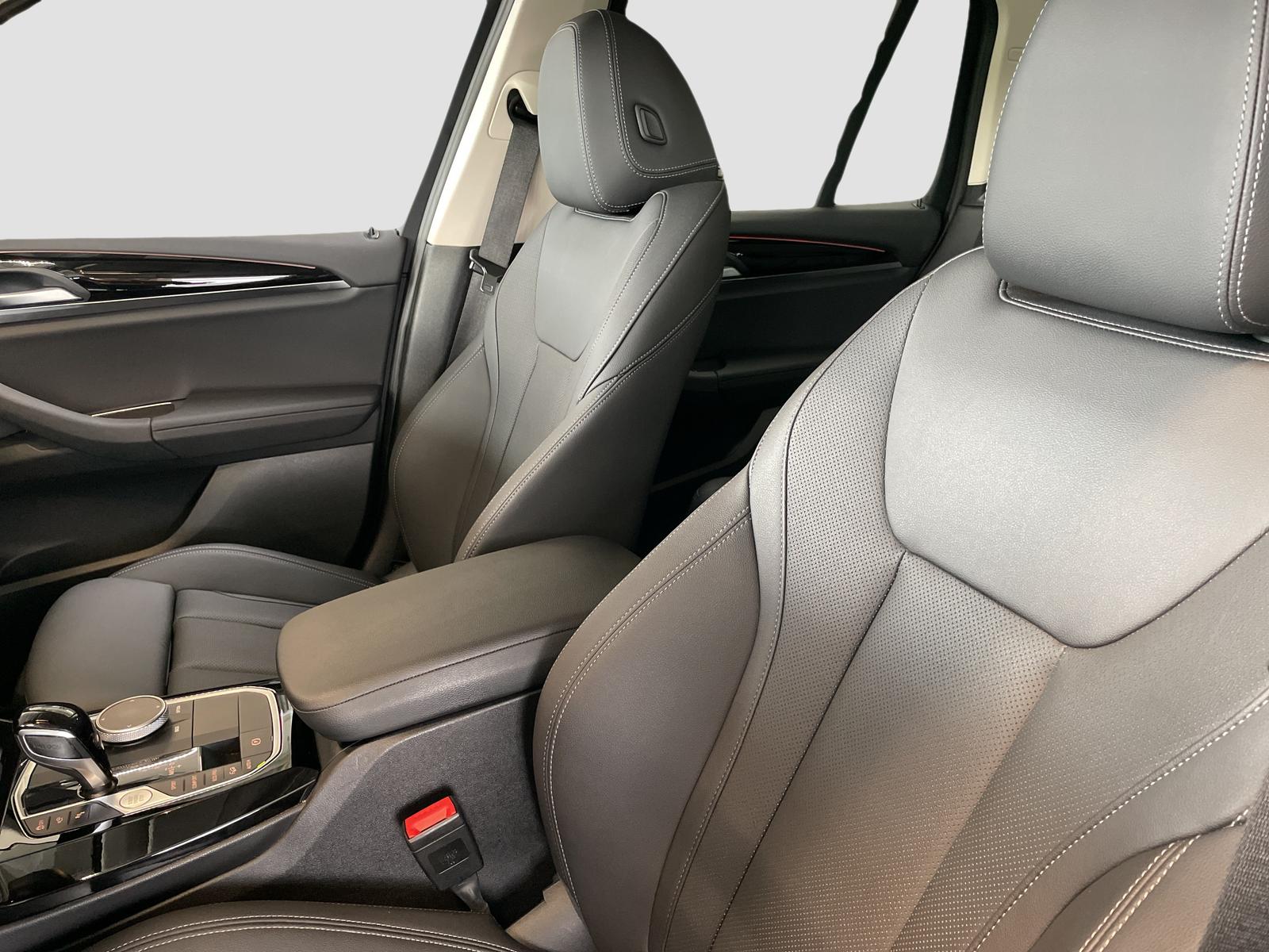 BMW X3 2023 г. Синий, пробег 45327 км