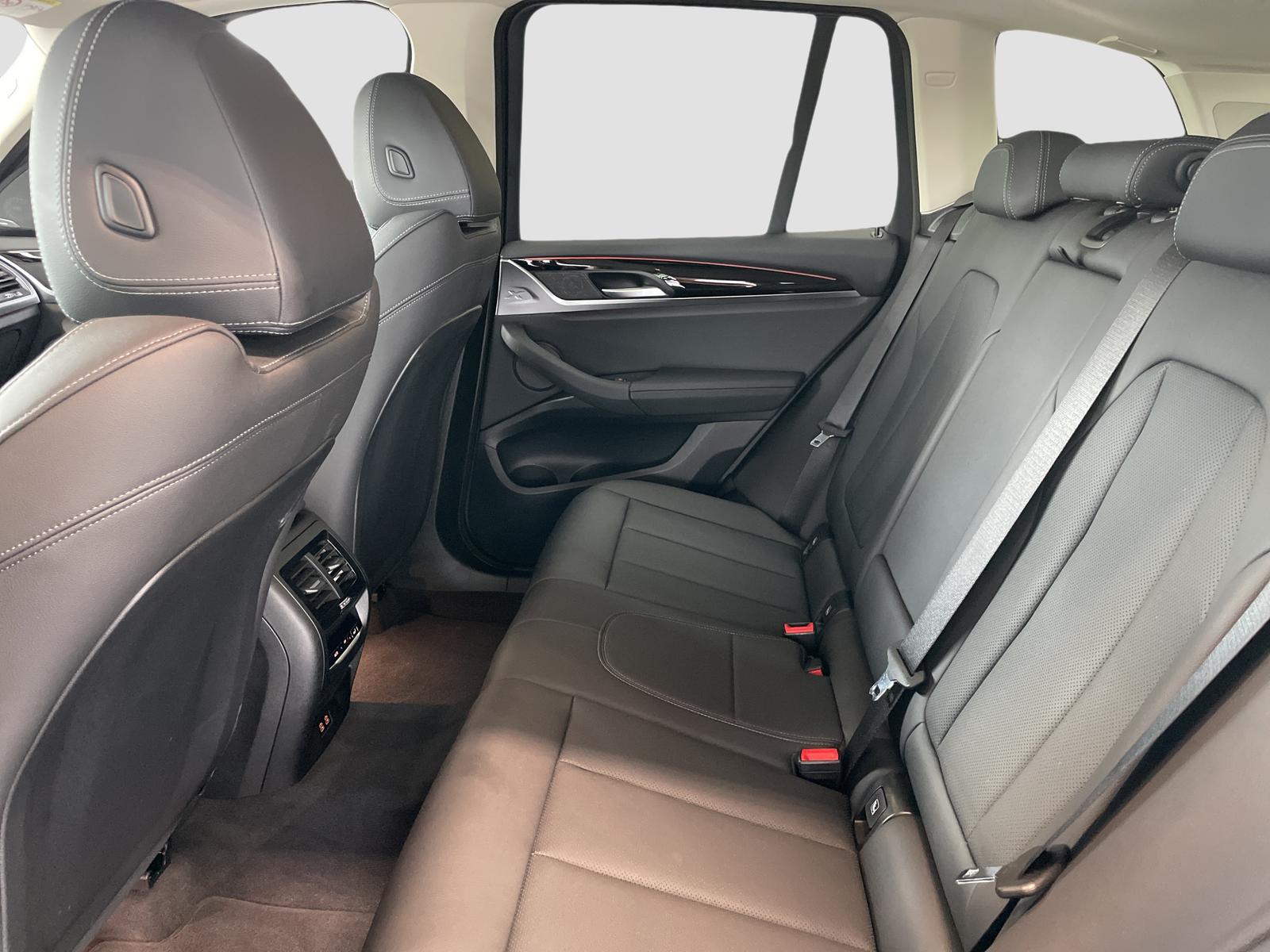 BMW X3 2023 г. Синий, пробег 45327 км
