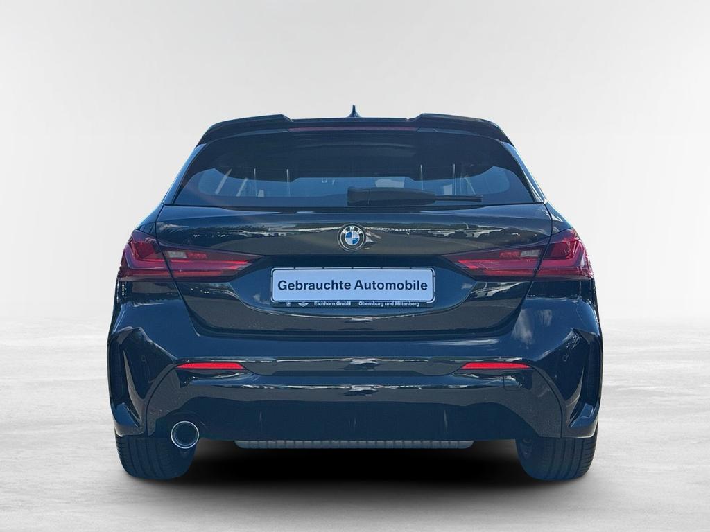 BMW 118 2022 г. Чёрный, пробег 47990 км