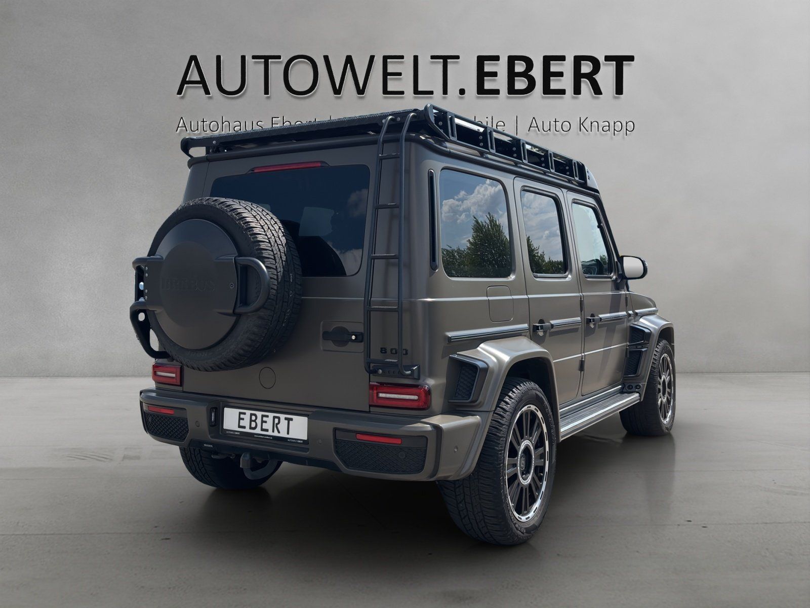 Mercedes-Benz G 500 2022 г. Серый, пробег 19400 км