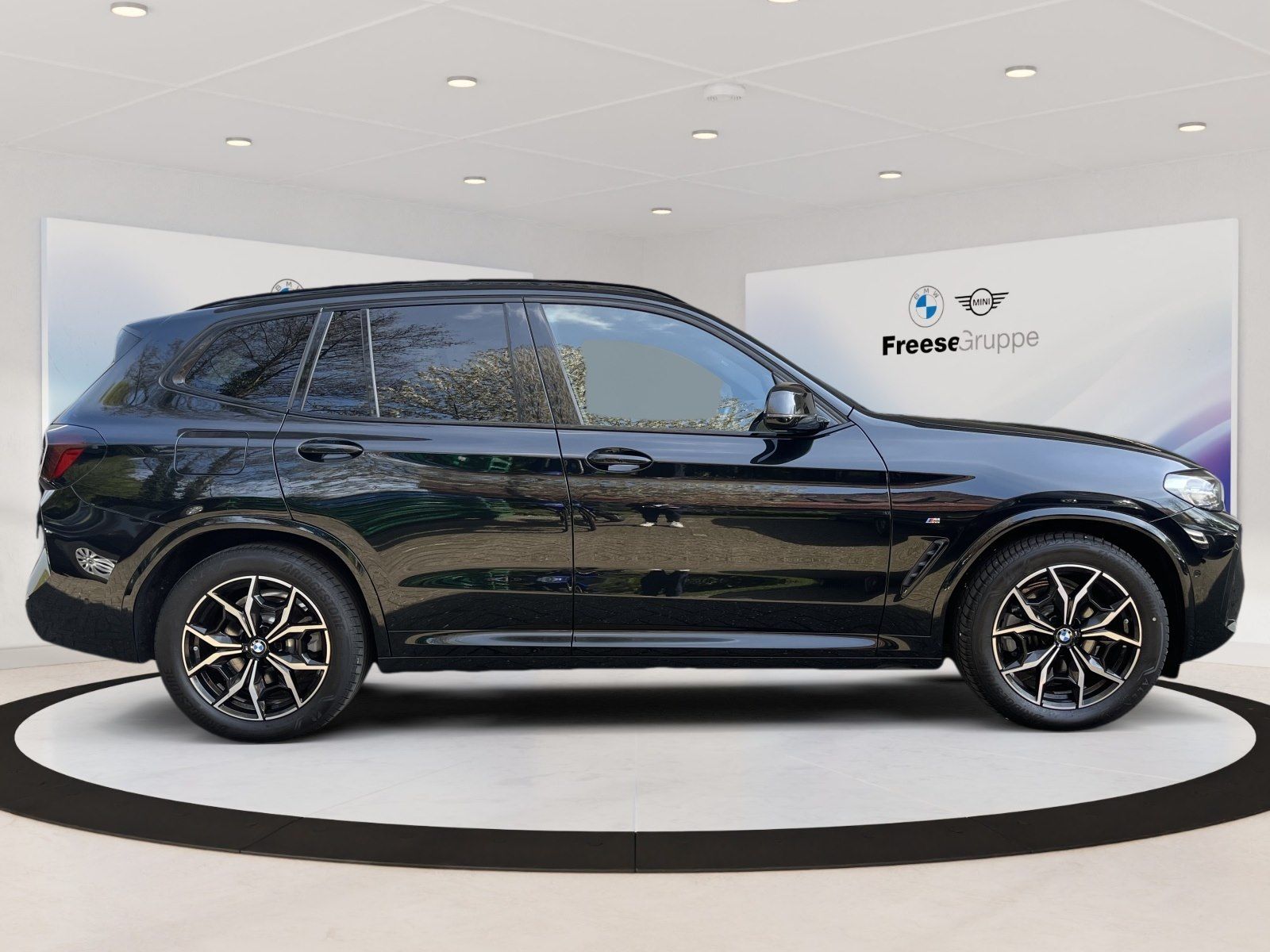 BMW X3 2024 г. Чёрный, пробег 46989 км