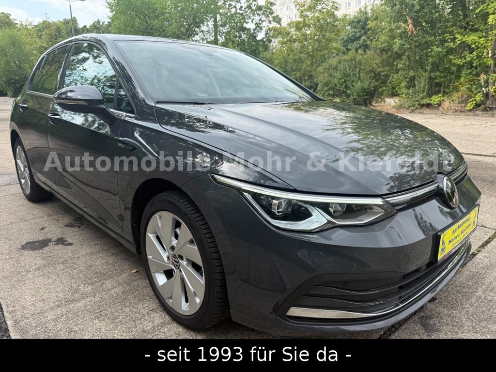 Volkswagen Golf 2024 г. Серый, пробег 58000 км