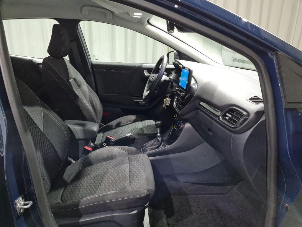 Ford Puma 2023 г. Синий, пробег 53843 км