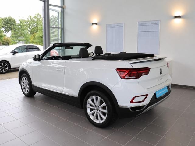 Volkswagen T-Roc 2023 г. Белый, пробег 40361 км
