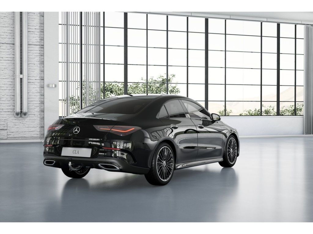 Mercedes-Benz CLA 220 2023 г. Чёрный, пробег 50211 км