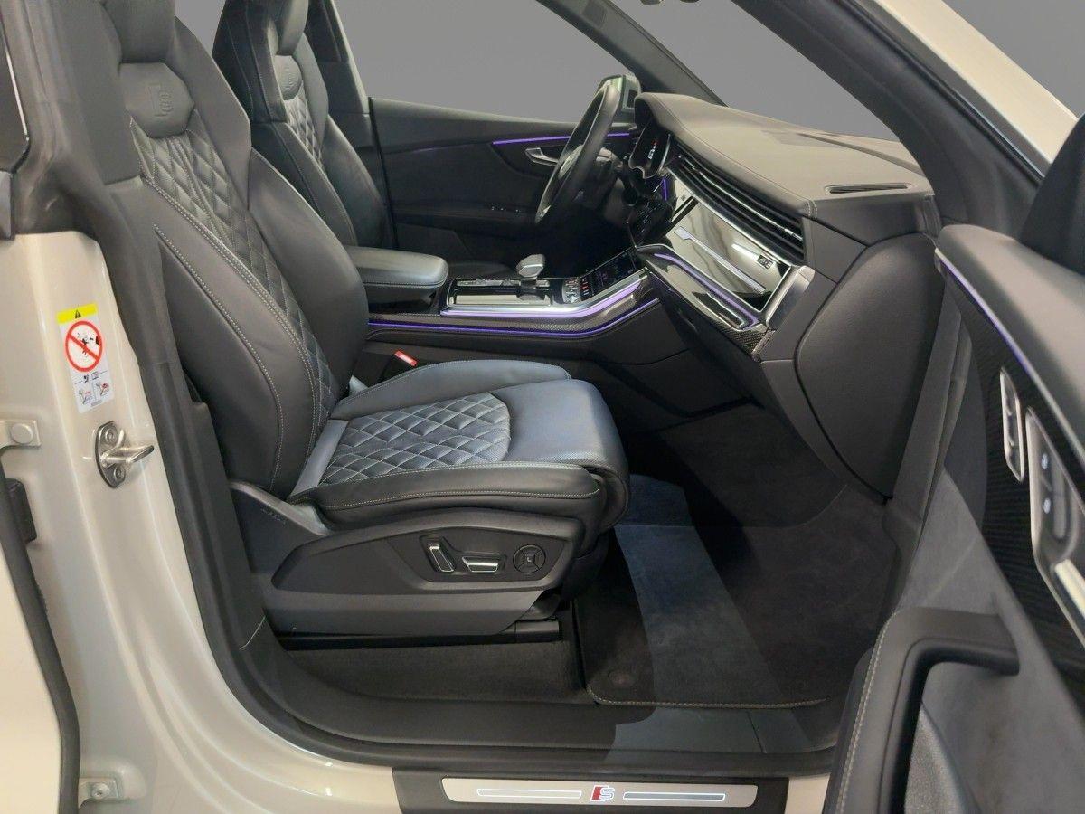 Audi SQ8 2023 г. Бежевый, пробег 52000 км
