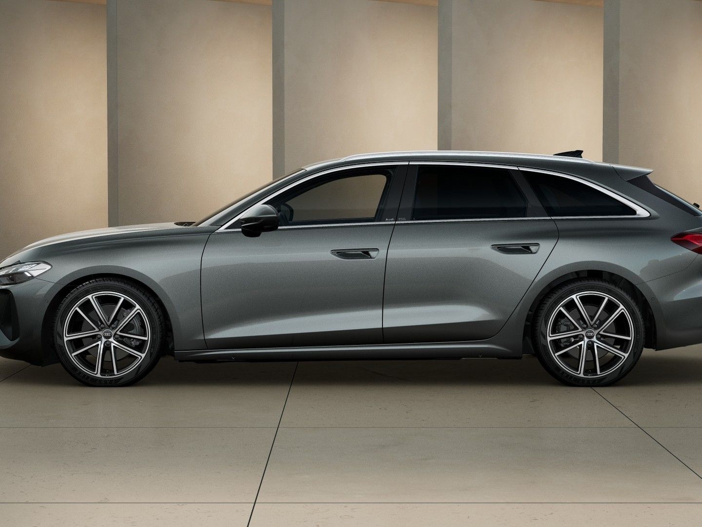 Audi A5 2025 г. Серый, пробег 13100 км