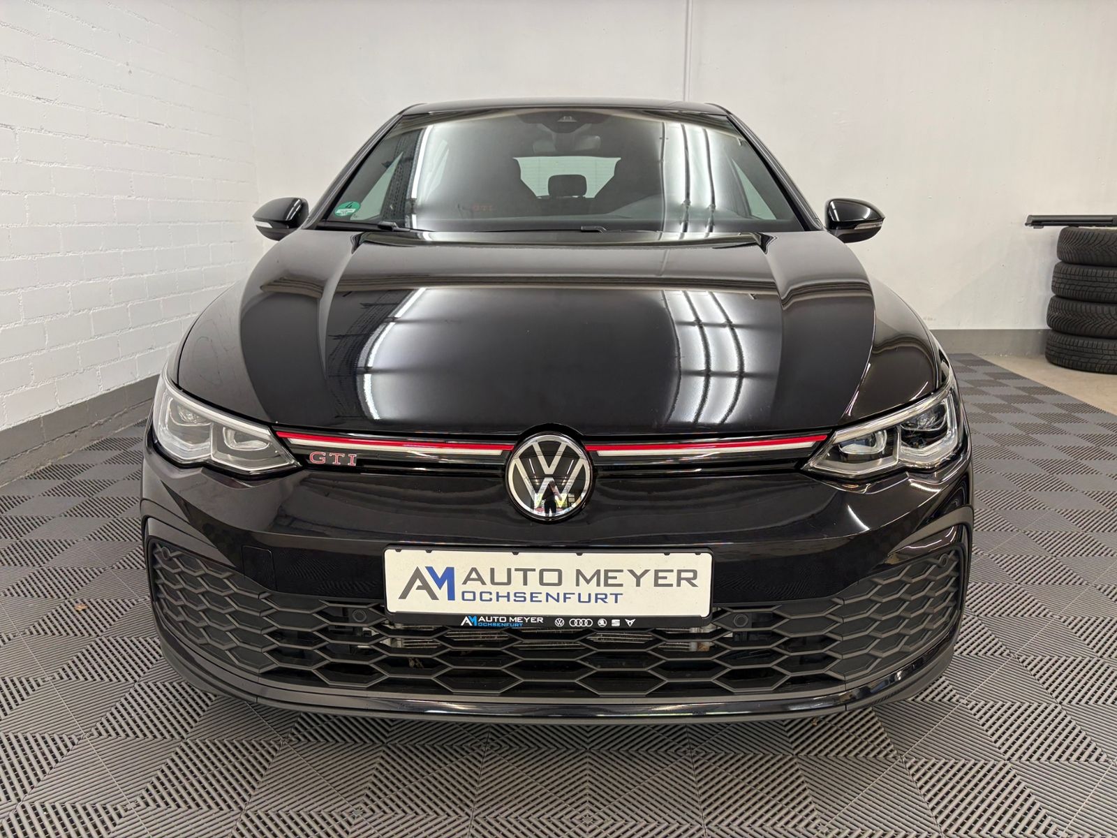 Volkswagen Golf 2022 г. Чёрный, пробег 49636 км