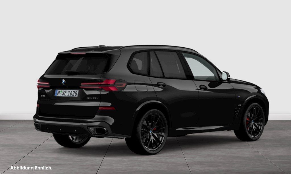 BMW X5 2025 г. Чёрный, пробег 27859 км