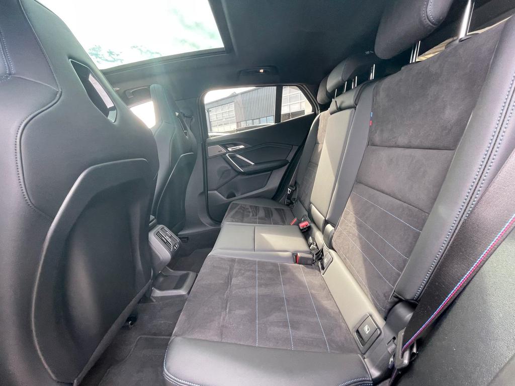 BMW X2 2025 г. Чёрный, пробег 16500 км