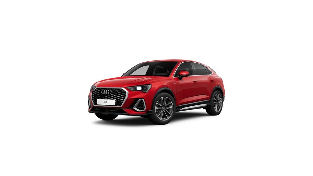 Audi Q3 2022 г. Красный, пробег 52400 км