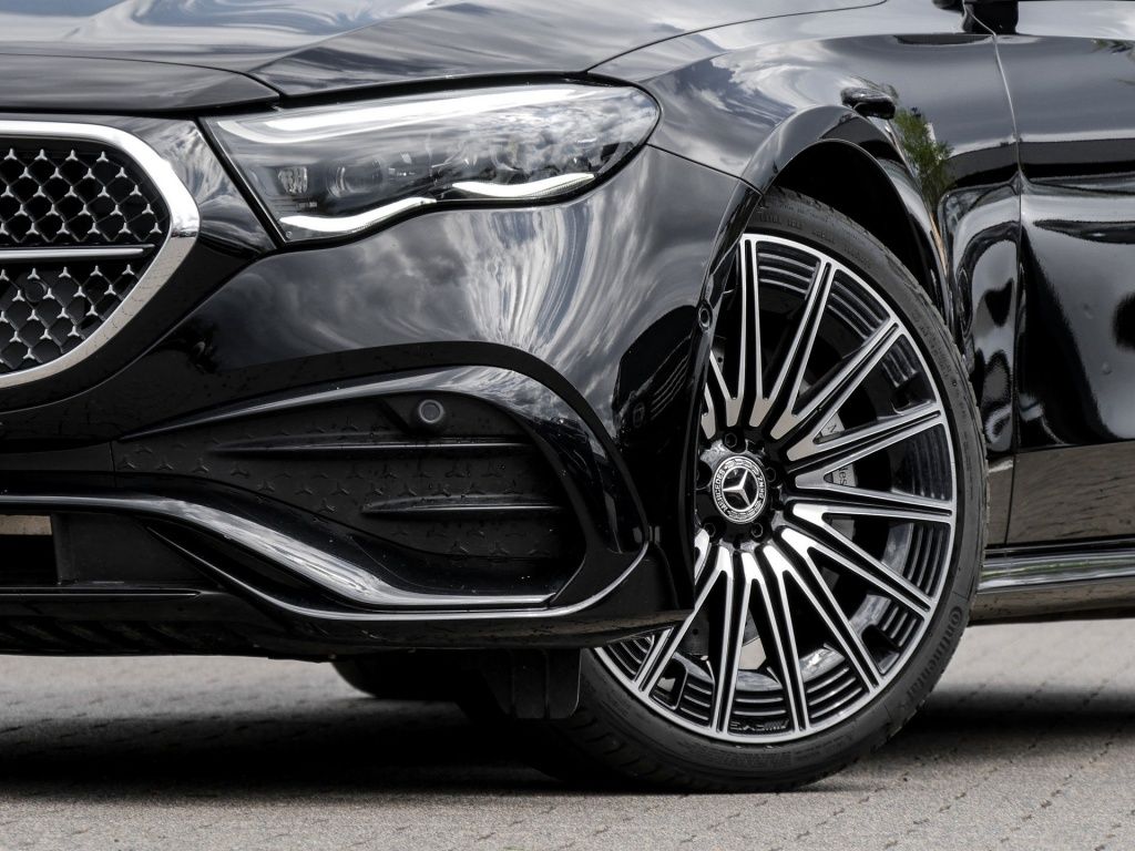 Mercedes-Benz E 450 2025 г. Чёрный, пробег 33685 км