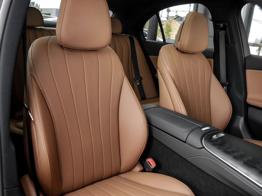 Mercedes-Benz E 450 2025 г. Чёрный, пробег 33685 км
