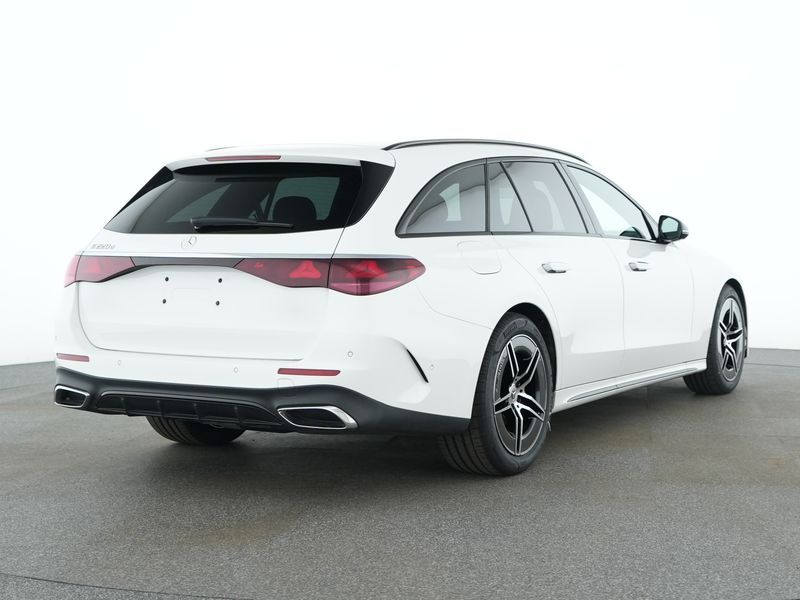 Mercedes-Benz E 220 2025 г. Белый, пробег 23289 км