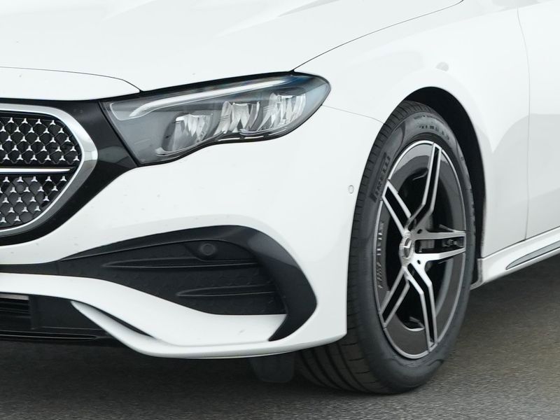 Mercedes-Benz E 220 2025 г. Белый, пробег 23289 км