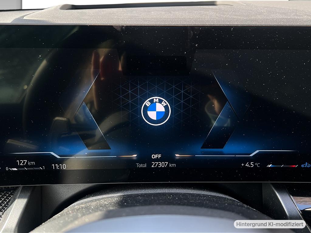 BMW 540 2025 г. Белый, пробег 27900 км