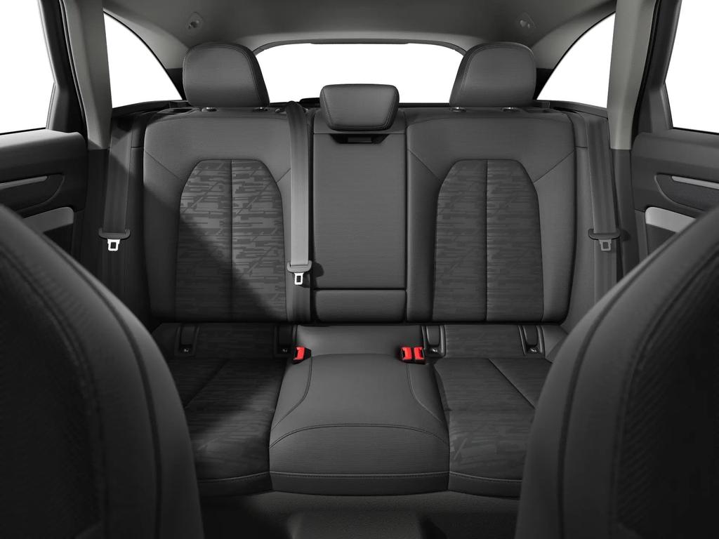 Audi A6 2026 г. Чёрный, пробег 25422 км
