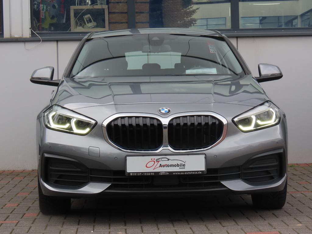 BMW 118 2023 г. Серый, пробег 47038 км