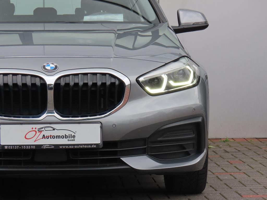 BMW 118 2023 г. Серый, пробег 47038 км