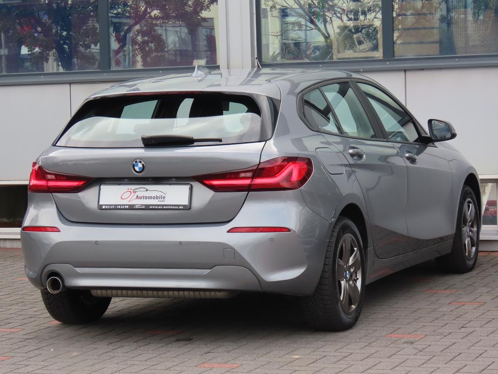 BMW 118 2023 г. Серый, пробег 47038 км