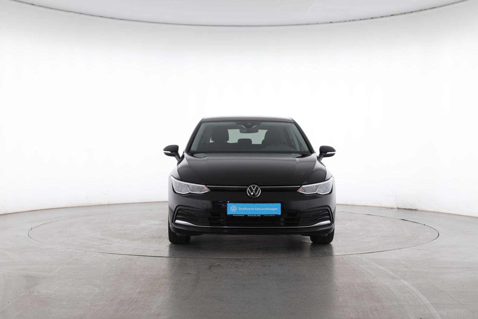 Volkswagen Golf 2021 г. Чёрный, пробег 55587 км