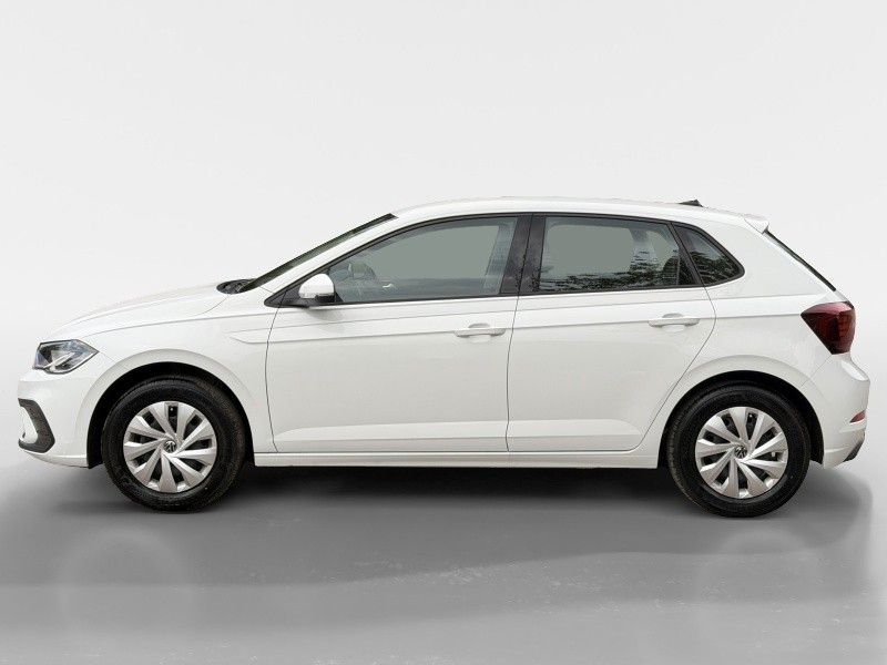Volkswagen Polo 2023 г. Белый, пробег 19786 км