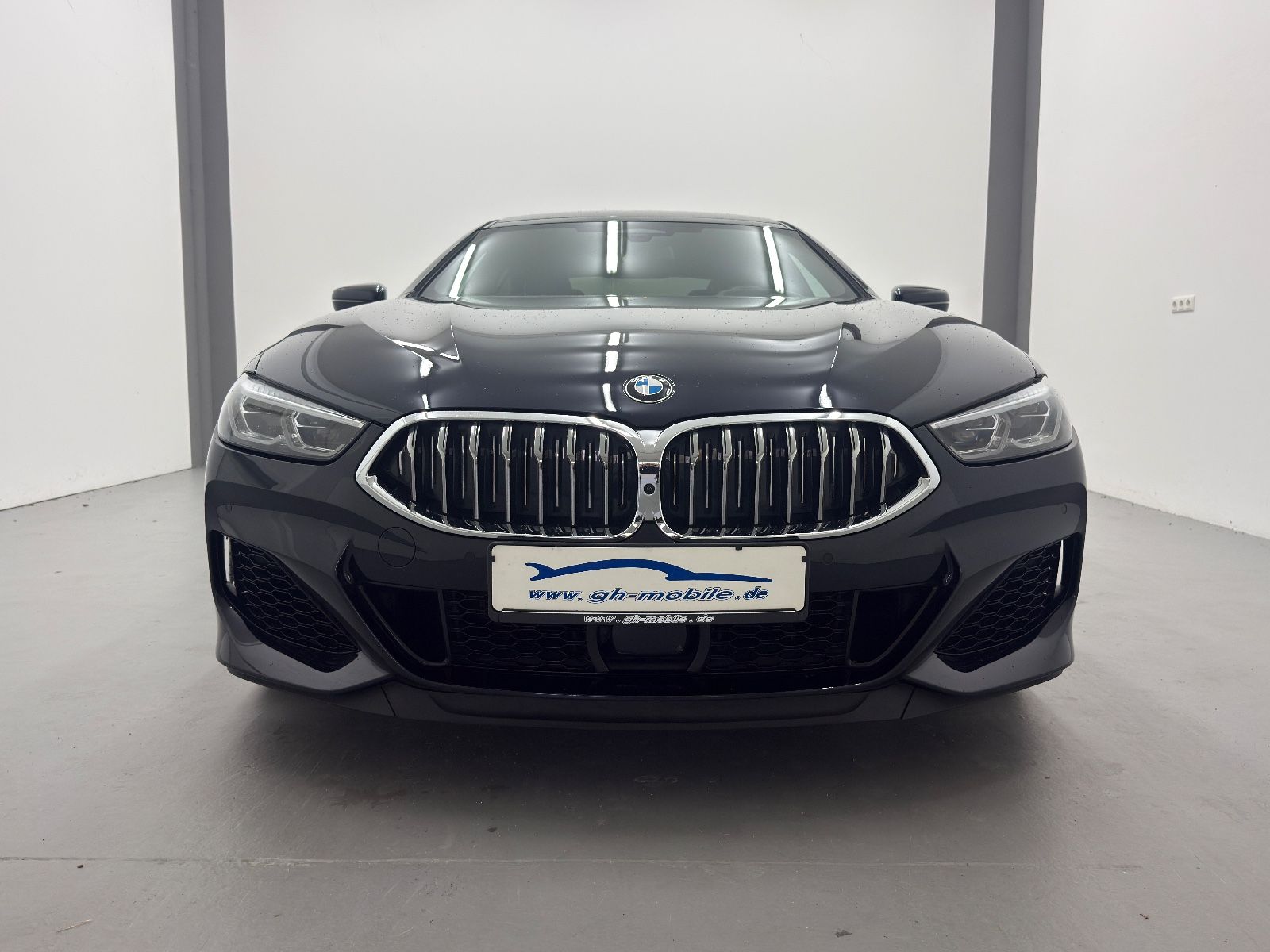 BMW M850 2021 г. Чёрный, пробег 41801 км