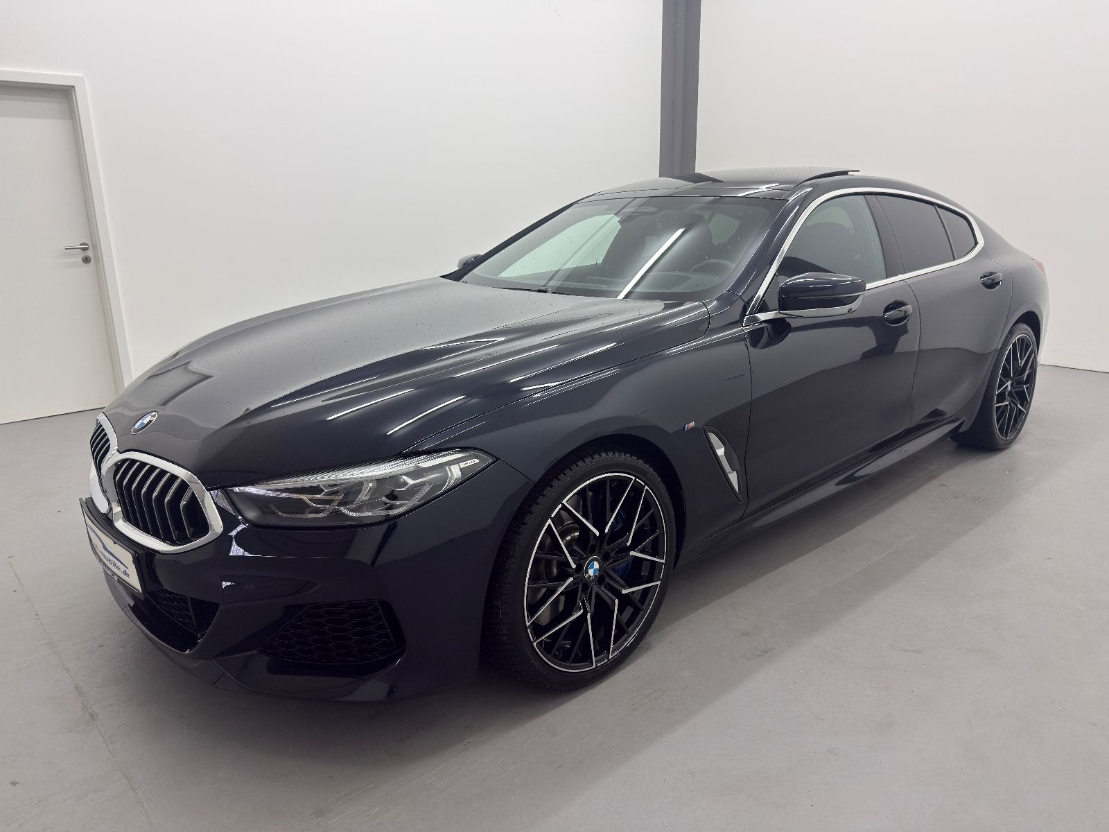 BMW M850 2021 г. Чёрный, пробег 41801 км
