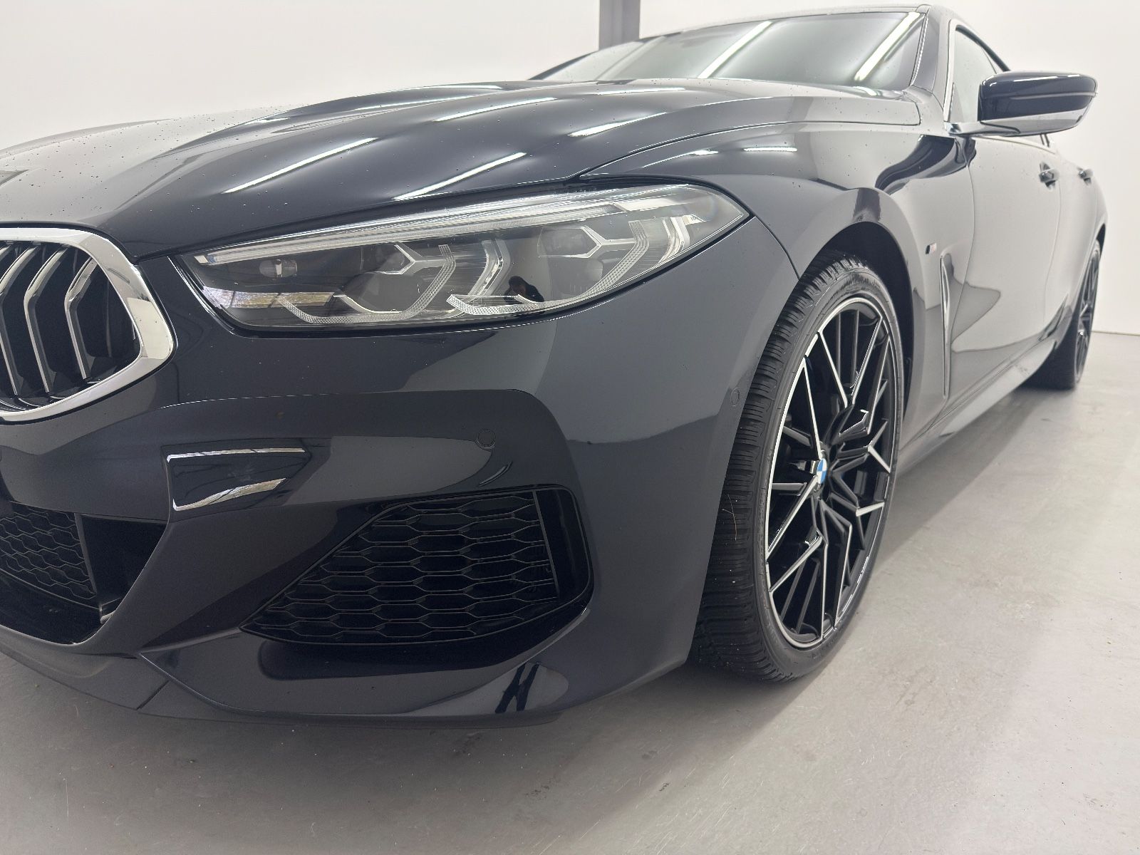 BMW M850 2021 г. Чёрный, пробег 41801 км