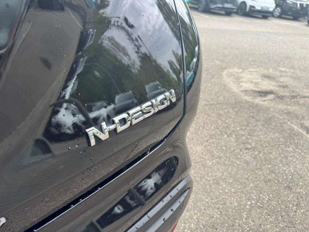 Nissan Juke 2022 г. Чёрный, пробег 37800 км