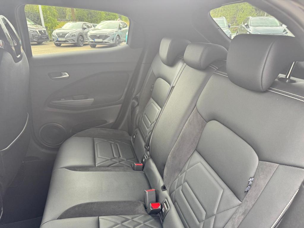 Nissan Juke 2022 г. Чёрный, пробег 37800 км