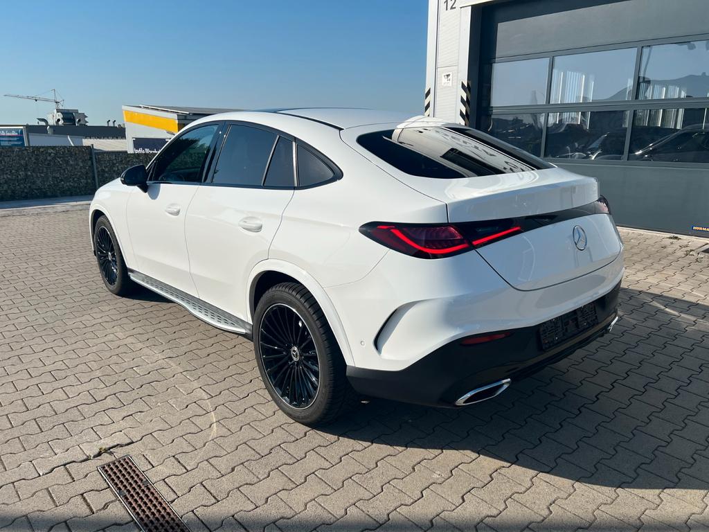 Mercedes-Benz GLC 220 2025 г. Белый, пробег 29100 км