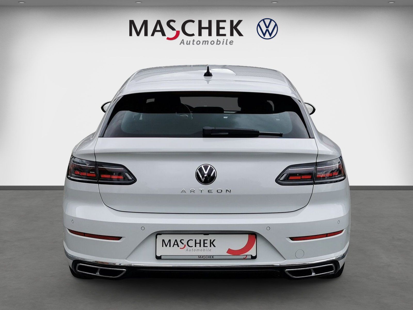 Volkswagen Arteon 2022 г. Белый, пробег 33600 км