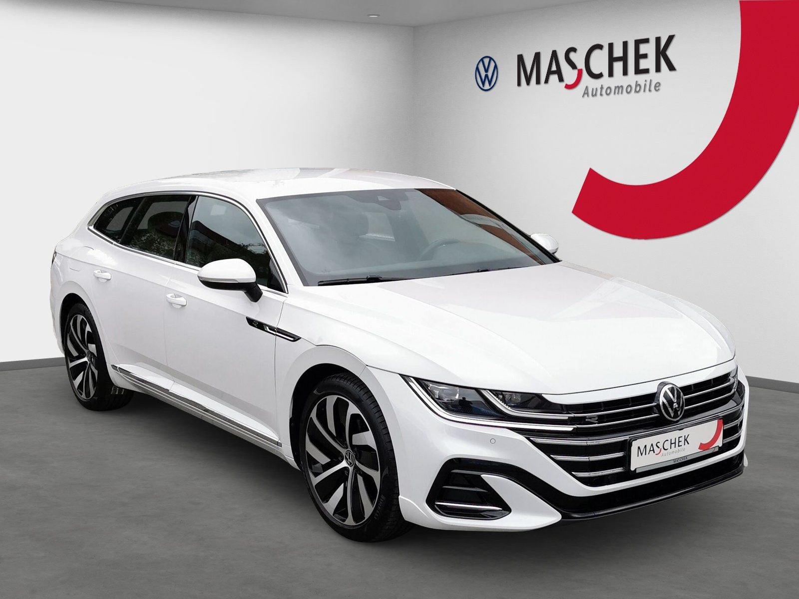 Volkswagen Arteon 2022 г. Белый, пробег 33600 км
