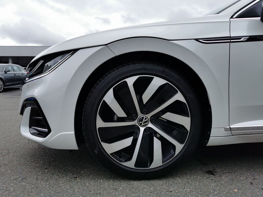 Volkswagen Arteon 2022 г. Белый, пробег 33600 км