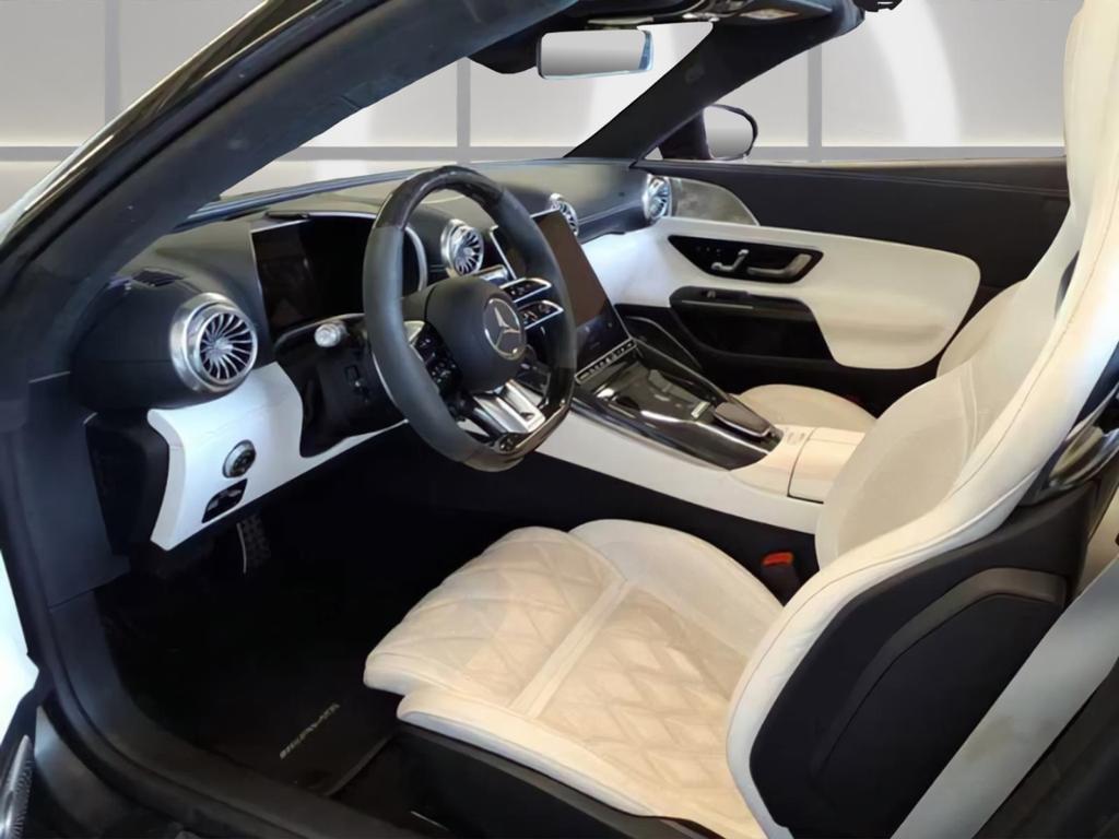 Mercedes-Benz SL 63 AMG 2023 г. Серый, пробег 59362 км