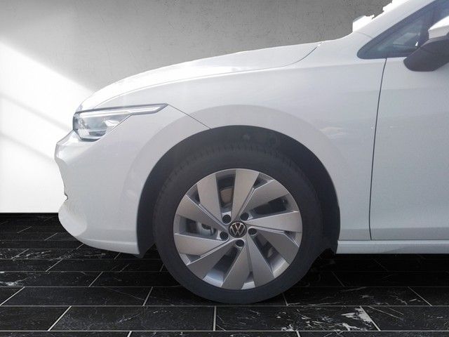 Volkswagen Golf 2024 г. Белый, пробег 36500 км