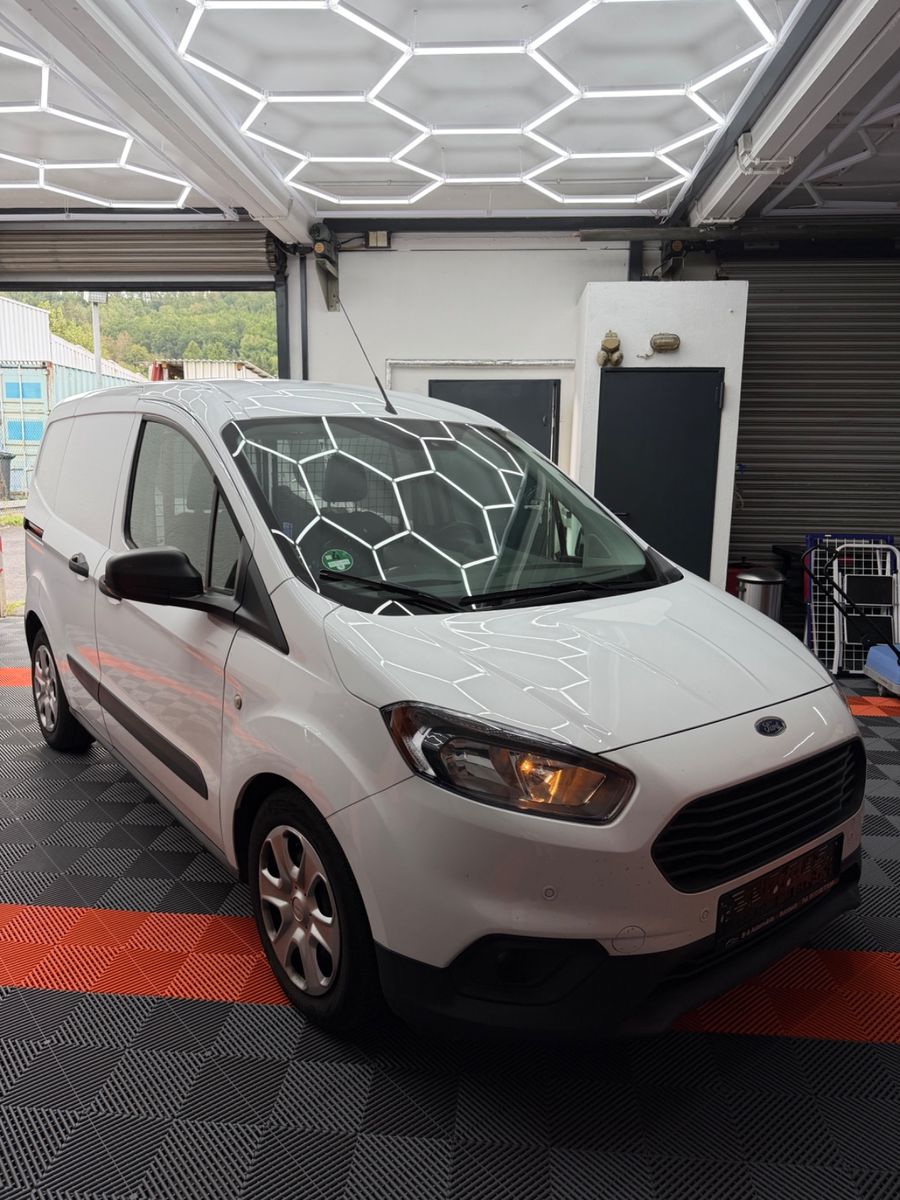 Ford Transit 2023 г. Белый, пробег 52500 км