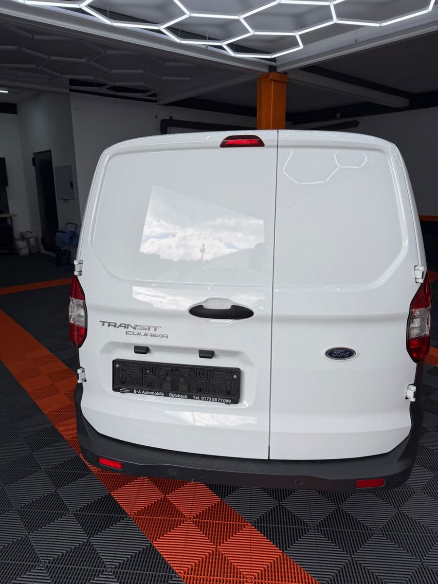 Ford Transit 2023 г. Белый, пробег 52500 км