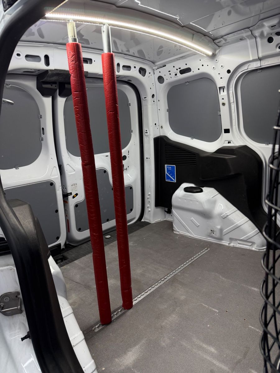 Ford Transit 2023 г. Белый, пробег 52500 км