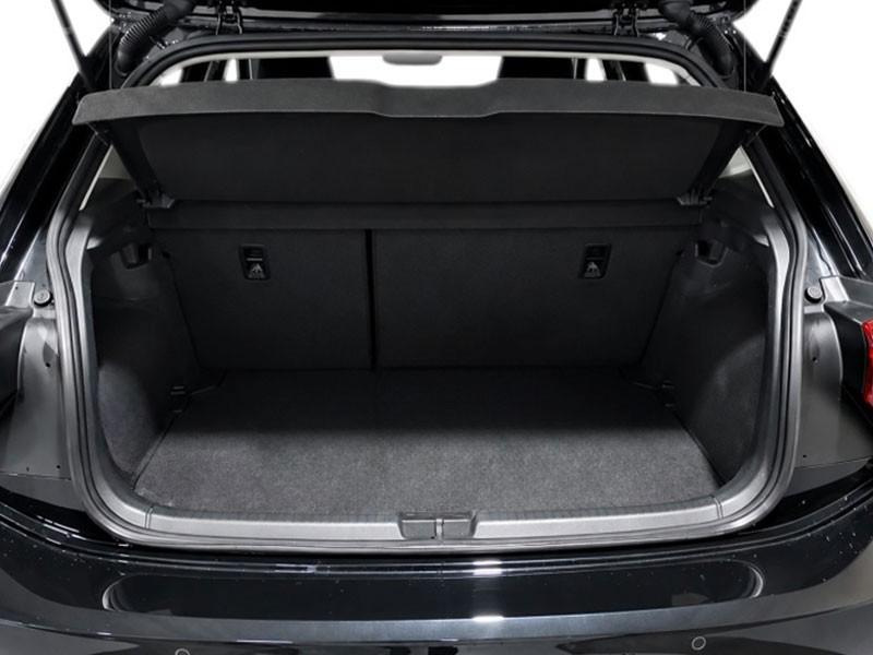Volkswagen Polo 2023 г. Чёрный, пробег 51430 км