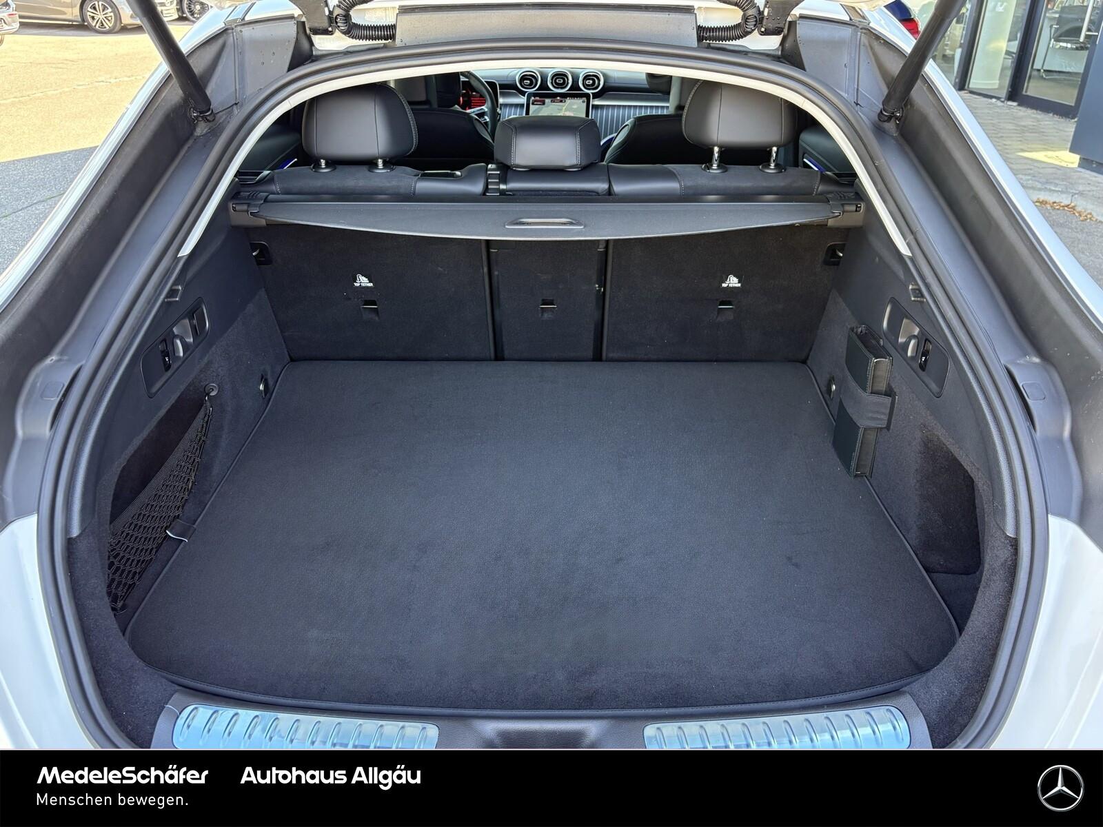 Mercedes-Benz GLC 200 2026 г. Белый, пробег 8200 км