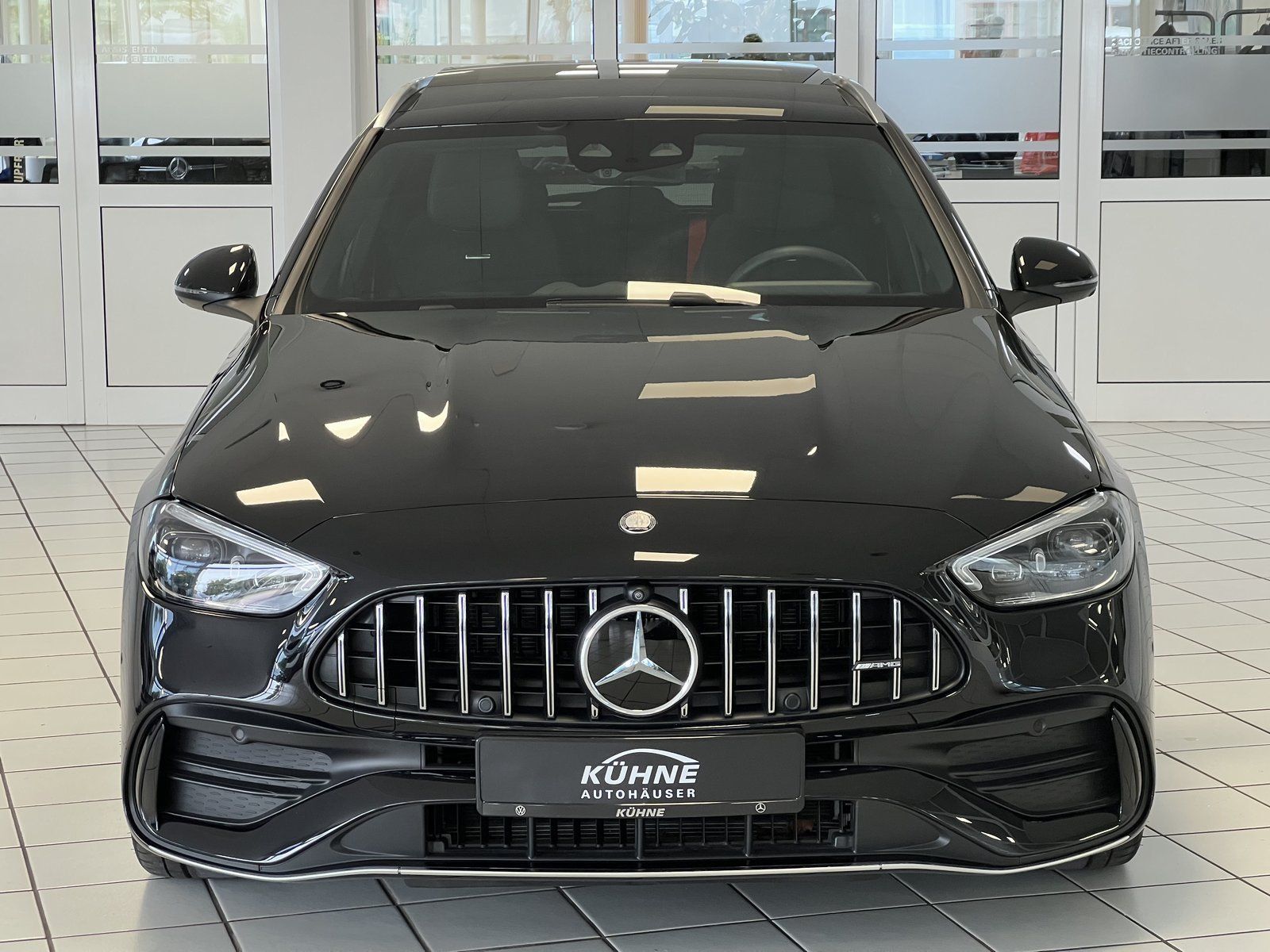 Mercedes-Benz C 43 AMG 2025 г. Чёрный, пробег 3697 км